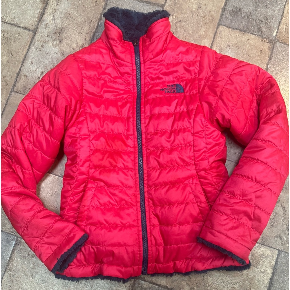 Girls Reversible Northface Jacket, like new condition, Size 10-12
